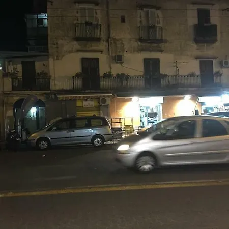 Na Tazzulel E Cafe Bed & Breakfast Napoli