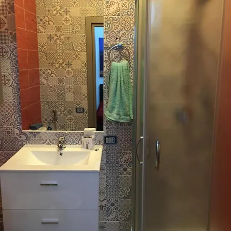 住宿加早餐酒店 Na Tazzulel E Cafe 那不勒斯