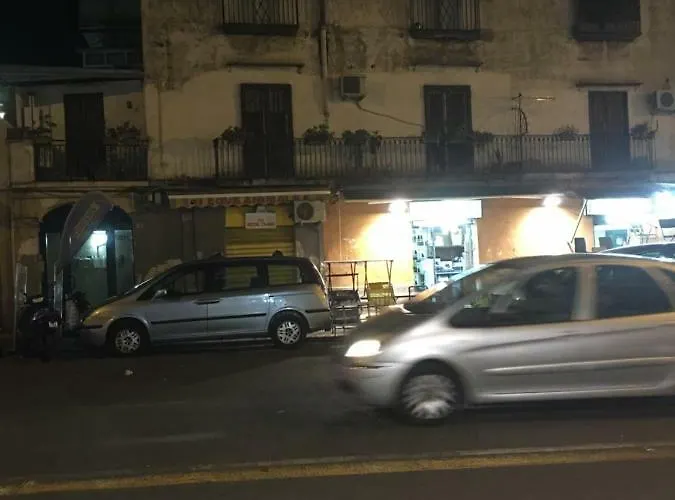 Na Tazzulel E Cafe Bed and Breakfast Νάπολη