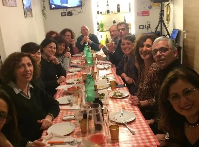 Na Tazzulel E Cafe 3* Napoli