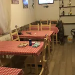 Bed & Breakfast Na Tazzulel E Cafe 4*